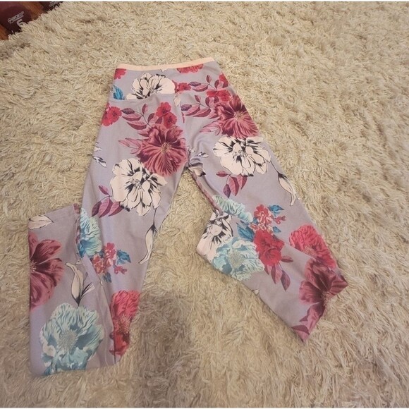 5 for $40 sale Old Navy leggins size Small - Picture 5 of 6